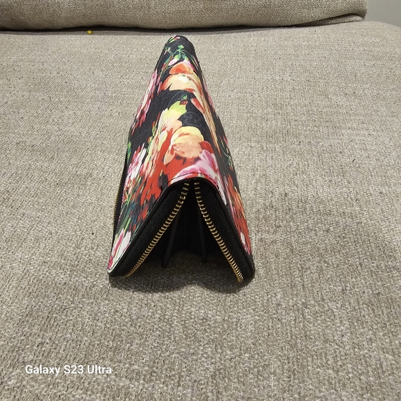 Wallet - Picture 5 of 5